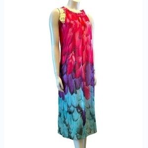 🛍️ 2/$12
NWT loose flowy sleeveless summer maxi dress. Lined. Beautiful colour.